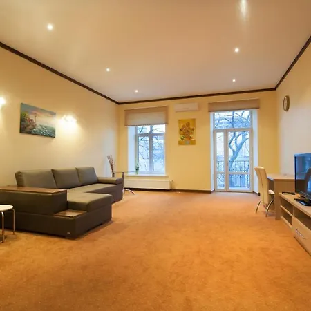 Aparthotel Vorontsov 3*